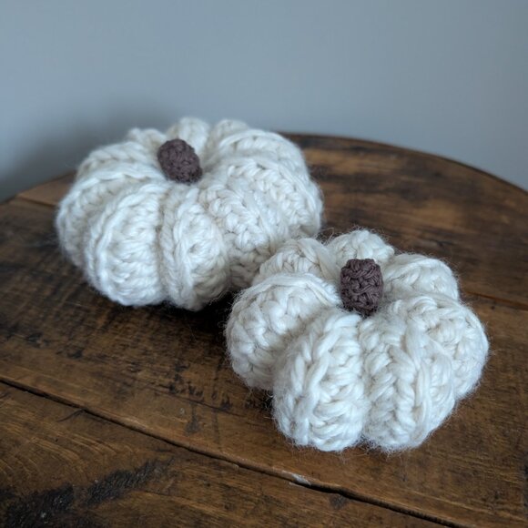 Crochet Fall Pumpkins set of 2 cream handmade pumpkins - Picture 5 of 12